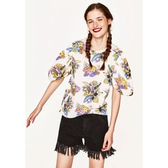 Zara Tops - Zara Trafaluc Tropical Bird Print Puff Sleeve Top | S